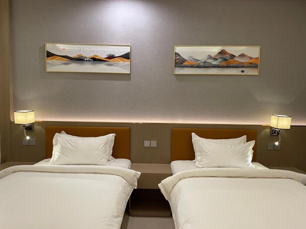 Season Inn Hotel_Al Hail Seeb Exterior foto